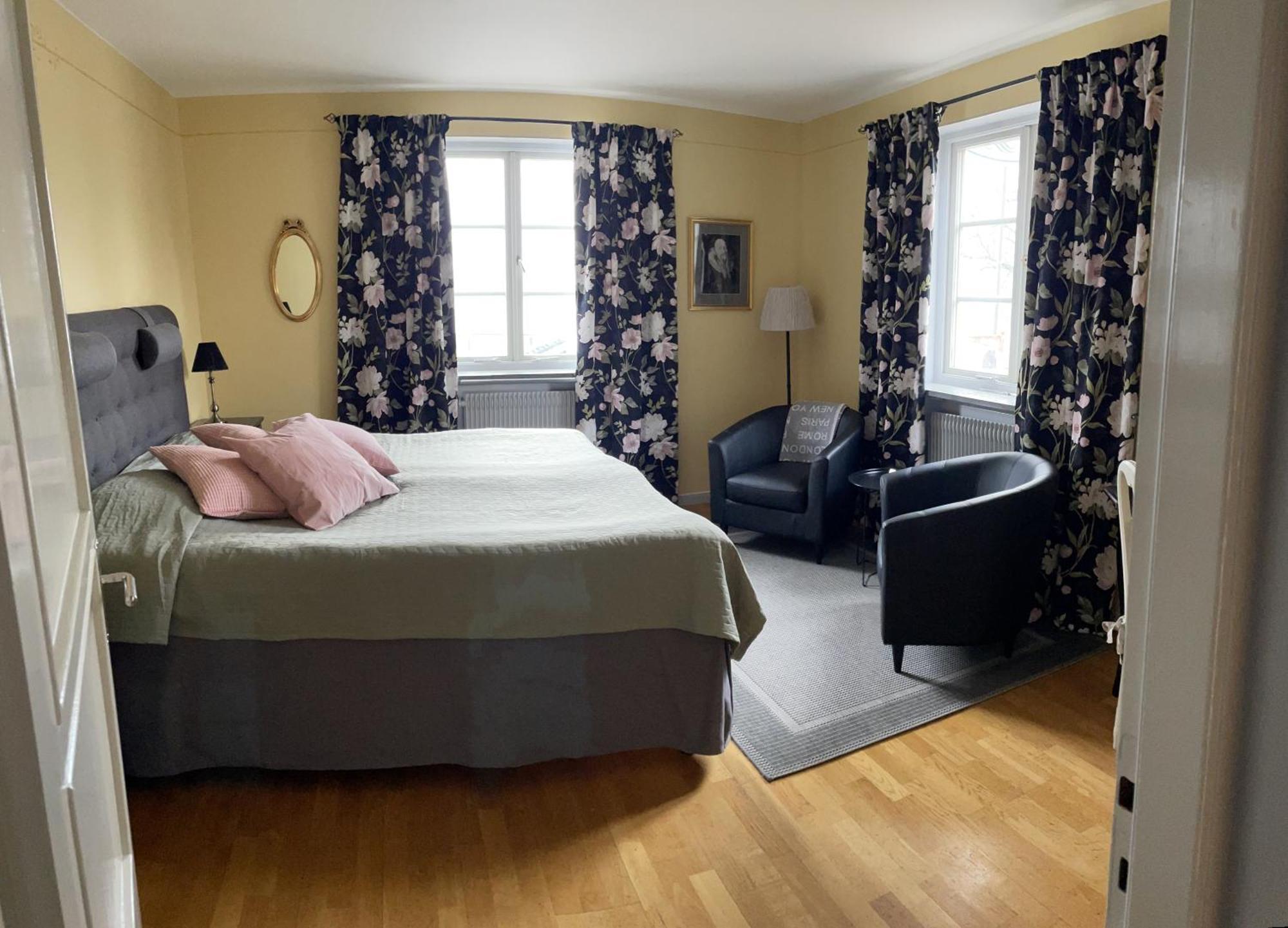 Hotell Laurentius Strängnäs エクステリア 写真