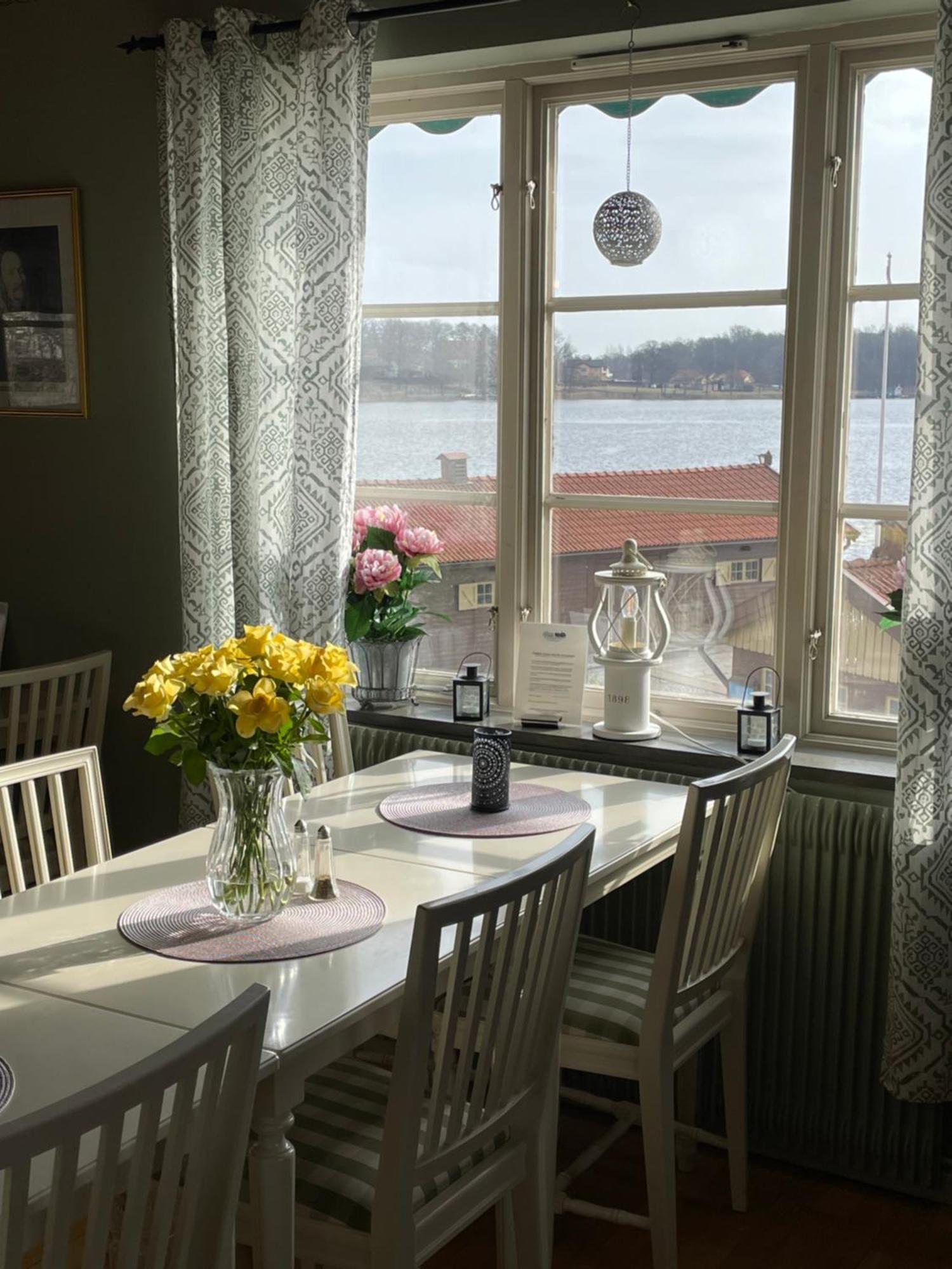 Hotell Laurentius Strängnäs エクステリア 写真